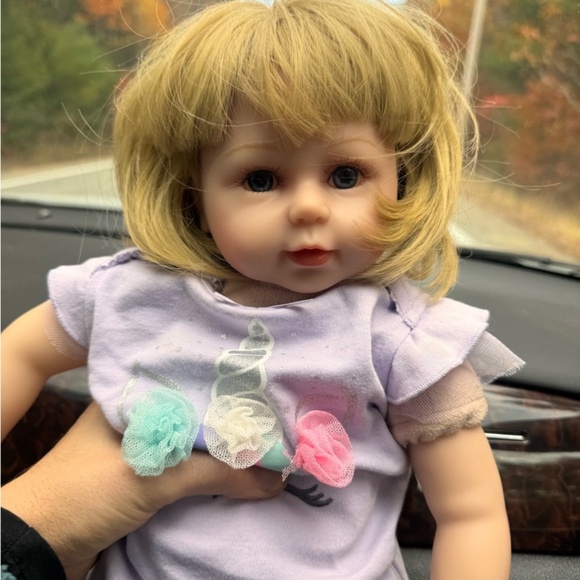 REBORN toddler doll features soft blonde hair and a lavender outfit, perfe - Picture 6 of 6